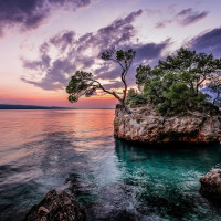 Papier Peint Panoramique îlot lac