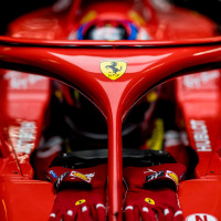 Papier Peint Panoramique F1 Ferrari 2