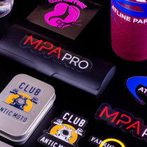 Autocollant transparent