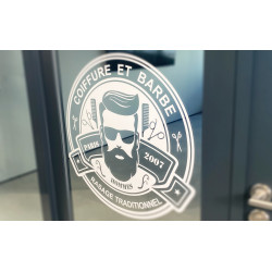 Vinyle à la forme pour vitrine